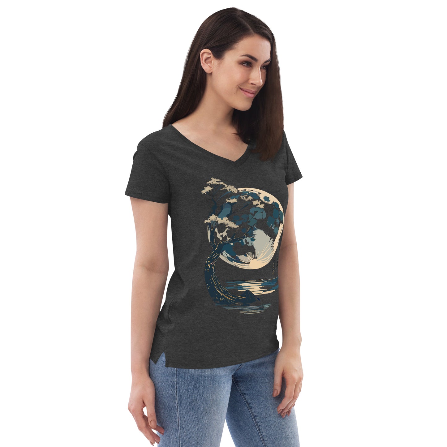 Women’s recycled v-neck t-shirt