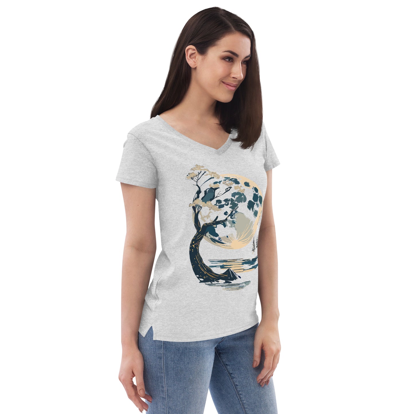 Women’s recycled v-neck t-shirt